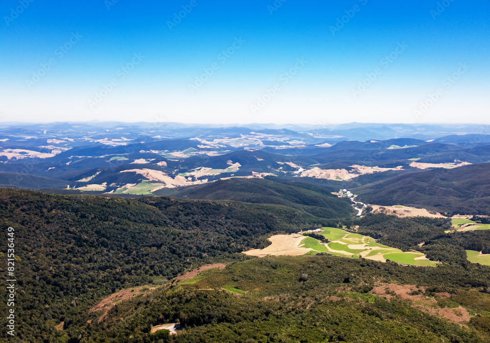 Fototapeta premium Soaring over valleys, nature's canvas.