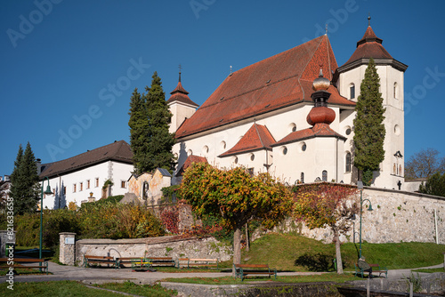 Traunkirchen im Salzkammergut - Klosterkirche und Bildungszentrum
