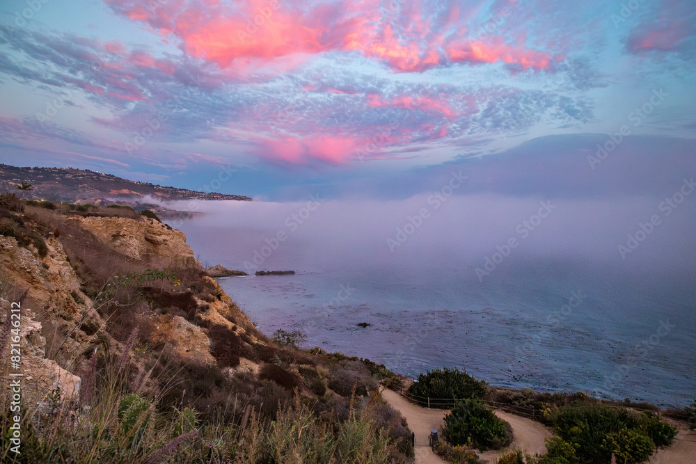 Obraz premium Mystical Marine Layer in Rancho Palos Verdes