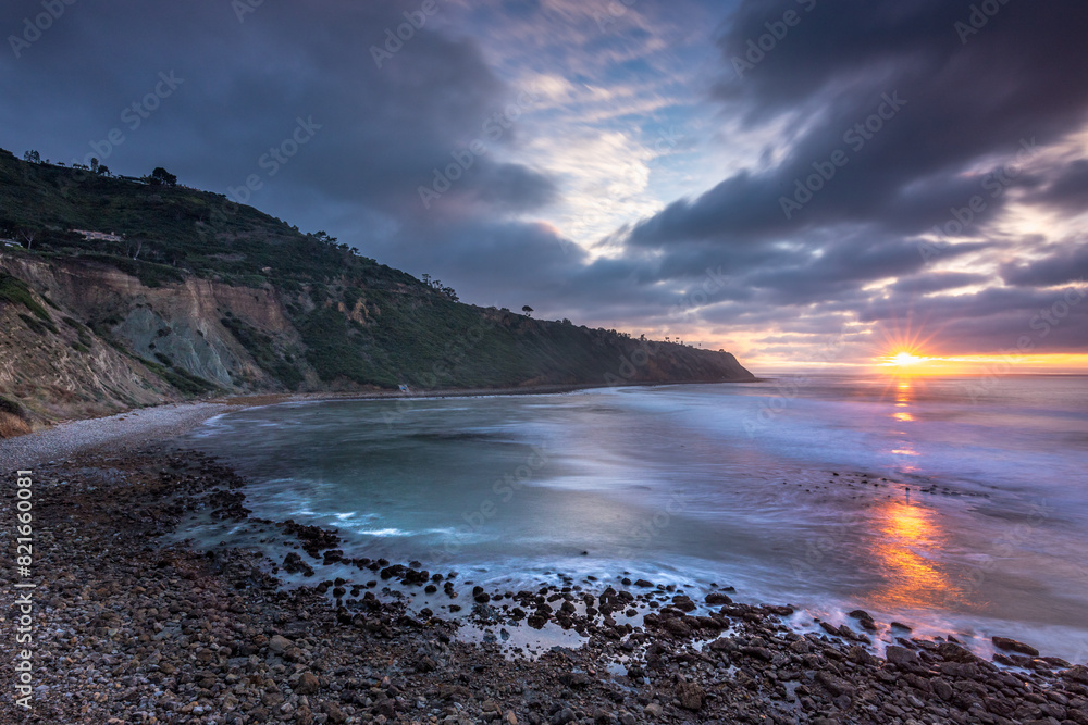 Fototapeta premium Tranquil Coastal Sunset at Bluff Cove