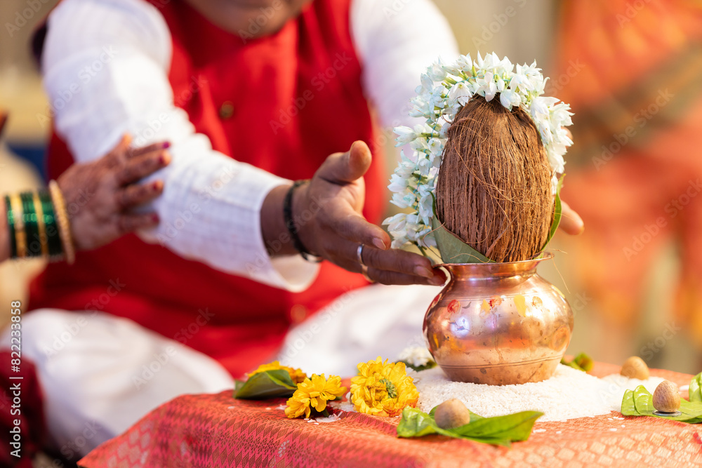 Indian Hindu wedding traditional rituals captured in beautiful moments ...