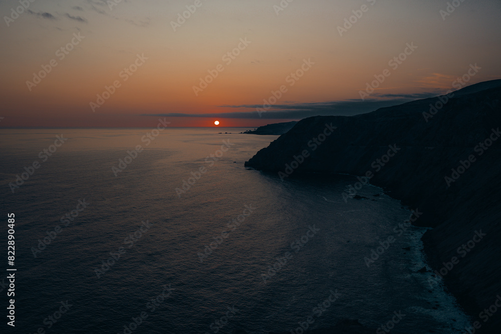 Fototapeta premium dramatic sunset beach
