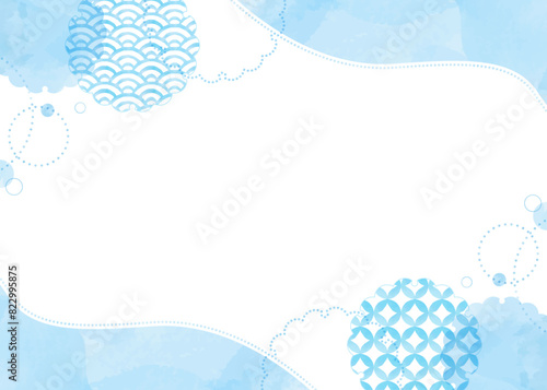 水彩カラーの雪輪と和柄パターンのフレーム、夏らしい背景フレーム