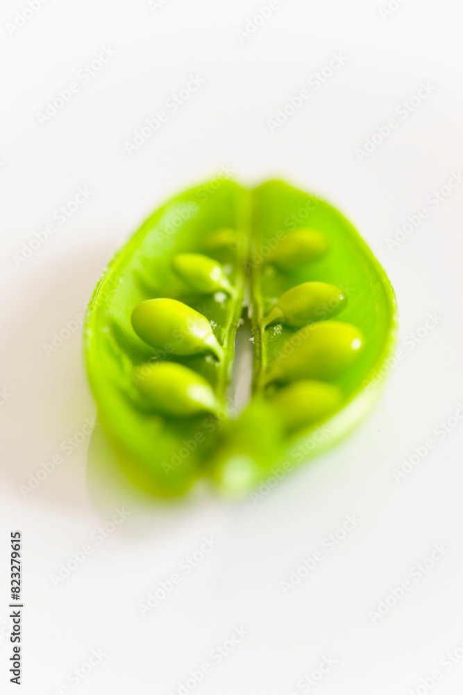 Close up of peas in a pod
Close up of peas in a pod