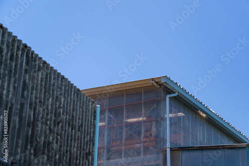 Wallpaper Mural 青空と町工場 Torontodigital.ca