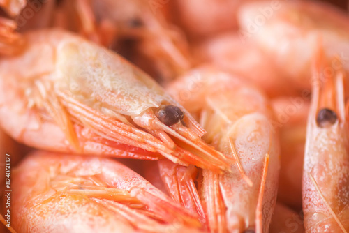 Boiled raw prawns in the husk. Ready to eat seafood.