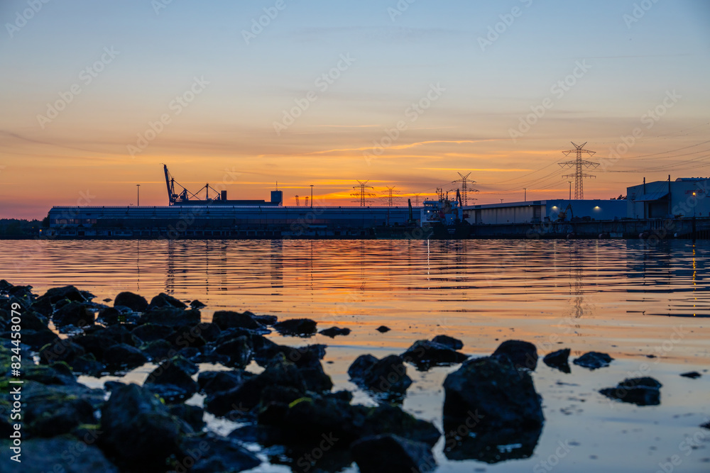 Obraz premium Hafen im Abendrot