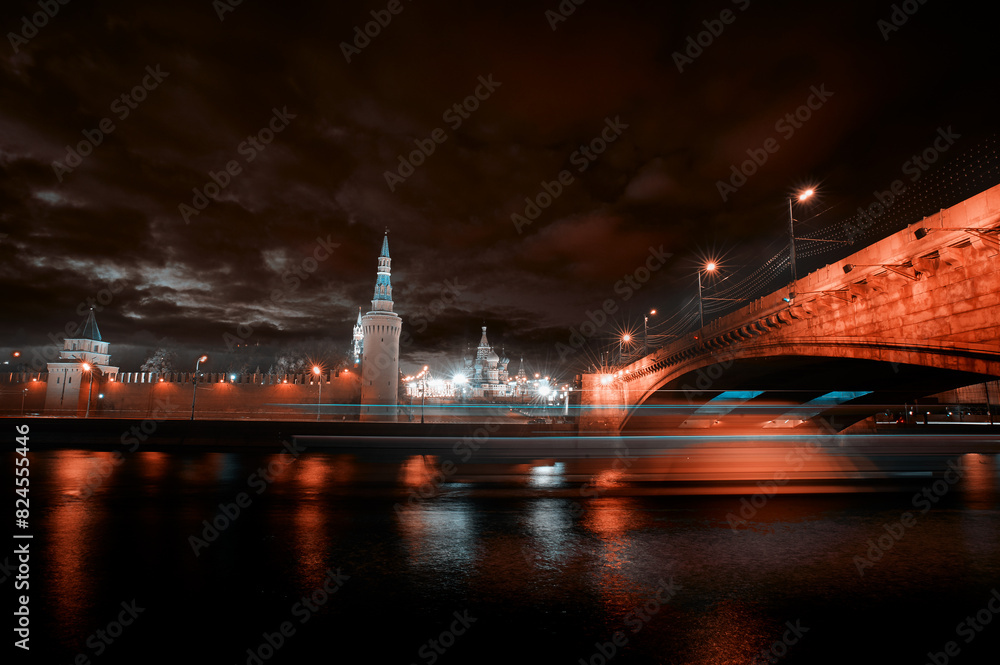 Fototapeta premium Beautiful city landscape at night. The Moscow River and Kremlin buildings.