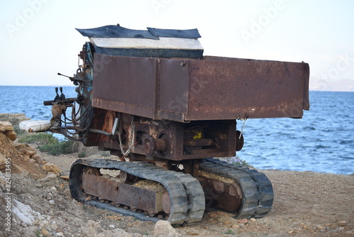 Obraz na płótnie Cingolato per il trasporto del sale. Saline di Trapani, Sicilia, Italia w salonie