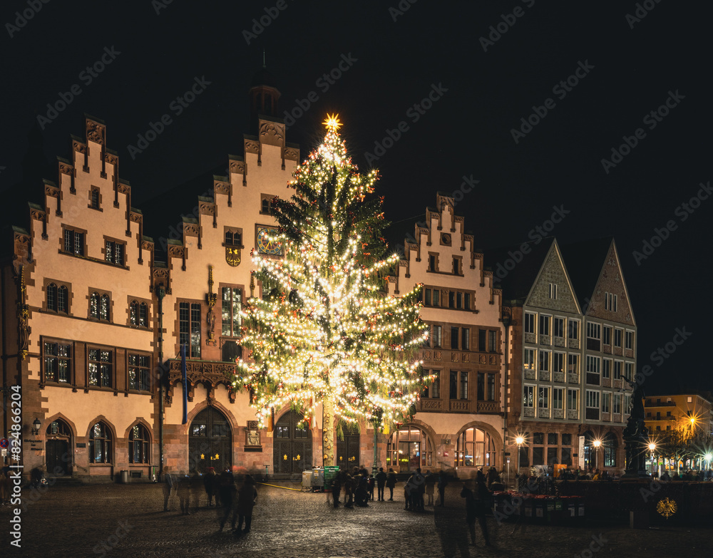 Fototapeta premium Weihnachtlicher Zauber am Römerberg