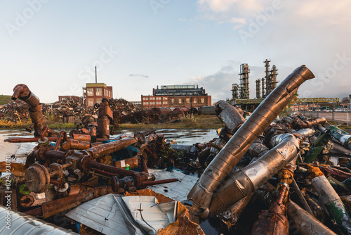 Rückbau und Abrissarbeiten in der Industrieanlage Griesheim – Wandel eines historischen Industriegebiets photo