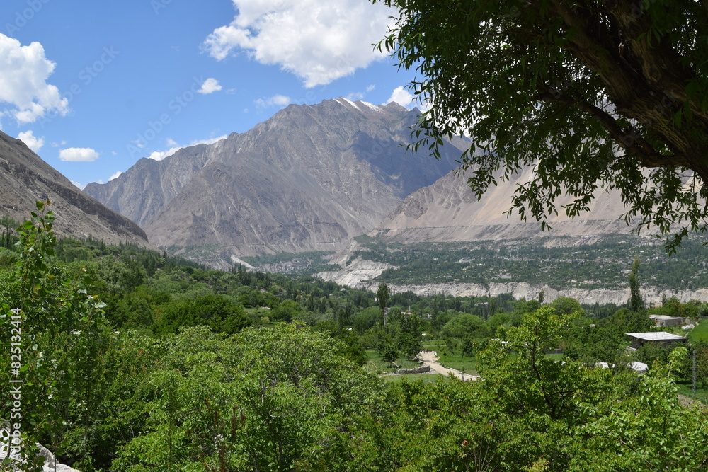 Fototapeta premium landscape in the mountains