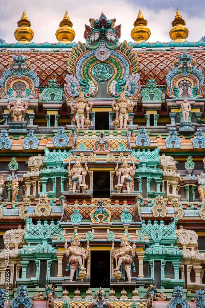 Hindu deity in the Chettiars' Hindu Temple or Sri Thendayuthapani Temple in Singapore. The temple was built by the Chettiars (Indian moneylenders) on Tank Road in 1859. Hindu deity in the Chettiars' Hindu Temple or Sri Thendayuthapani Temple in Singapore. The temple was built by the Chettiars (Indian moneylenders) on Tank Road in 1859.