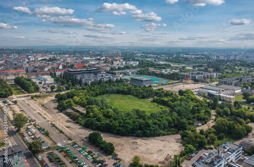 Obraz na płótnie Summer skyline cityscape of district Wilda in Poznań, Poland. Wide panoramic aerial view of the deserted old Edmund Szyc Stadium (Stadion im. Edmunda Szyca) w salonie