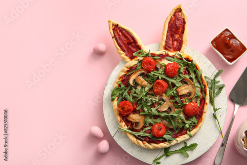 Composition with tasty pizz...