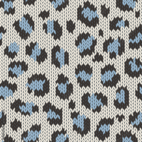 Knitted animal skin seamless pattern. Fabric imitation vector background. Flat style knit wallpaper with leopard print. Cute design for gift wrap, paper, textile