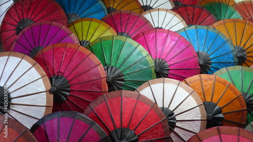 Typisch asiatische Sonnenschirme