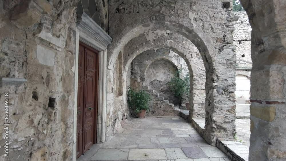 Mystras or Mistras, also known in the Chronicle of the Morea as Myzethras or Myzithras, is a fortified town and a former municipality in Laconia, Peloponnese, Greece. Ruines Bizantine Mystras or Mistras, also known in the Chronicle of the Morea as Myzethras or Myzithras, is a fortified town and a former municipality in Laconia, Peloponnese, Greece. Ruines Bizantine