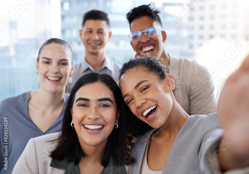 Selfie, portrait and group of colleagues, smile and memory for collaboration in project and office. Employees, men and women in agency, team building and photography of journalist and meeting © peopleimages.com