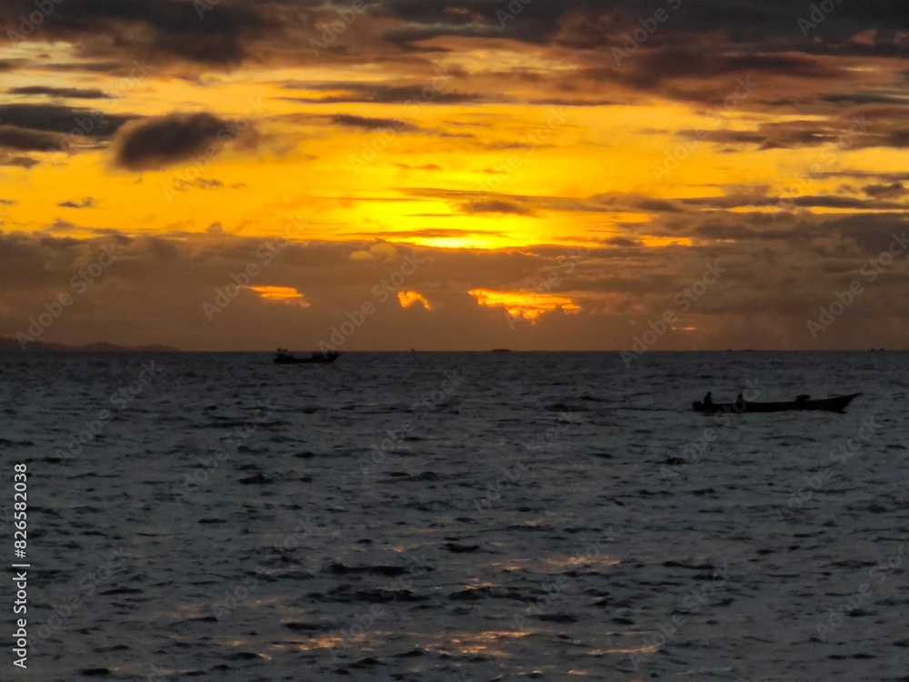 The scenery image of Seascape under the dramatic sky