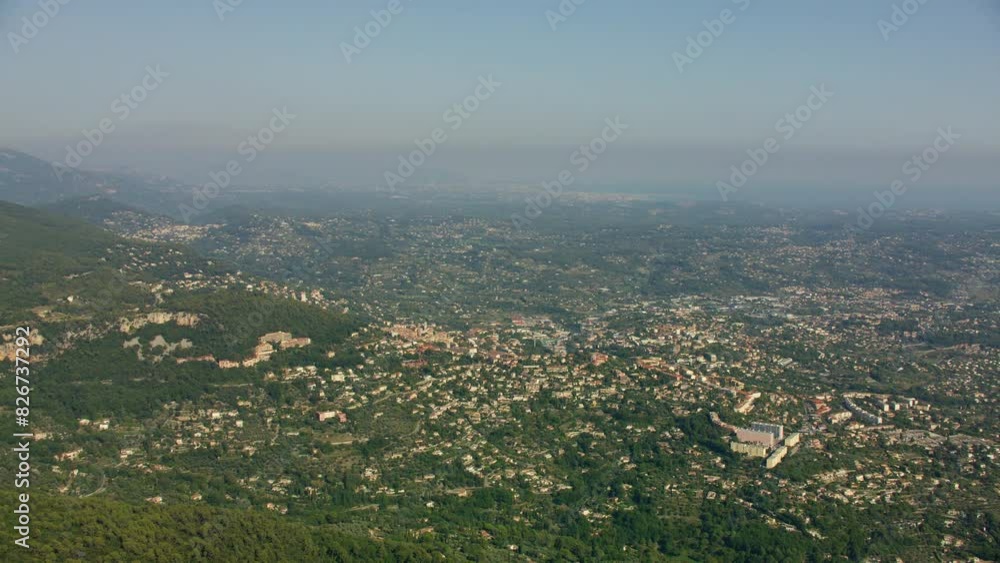 vue aérienne drone de la ville de Grasse vue aérienne drone de la ville de Grasse