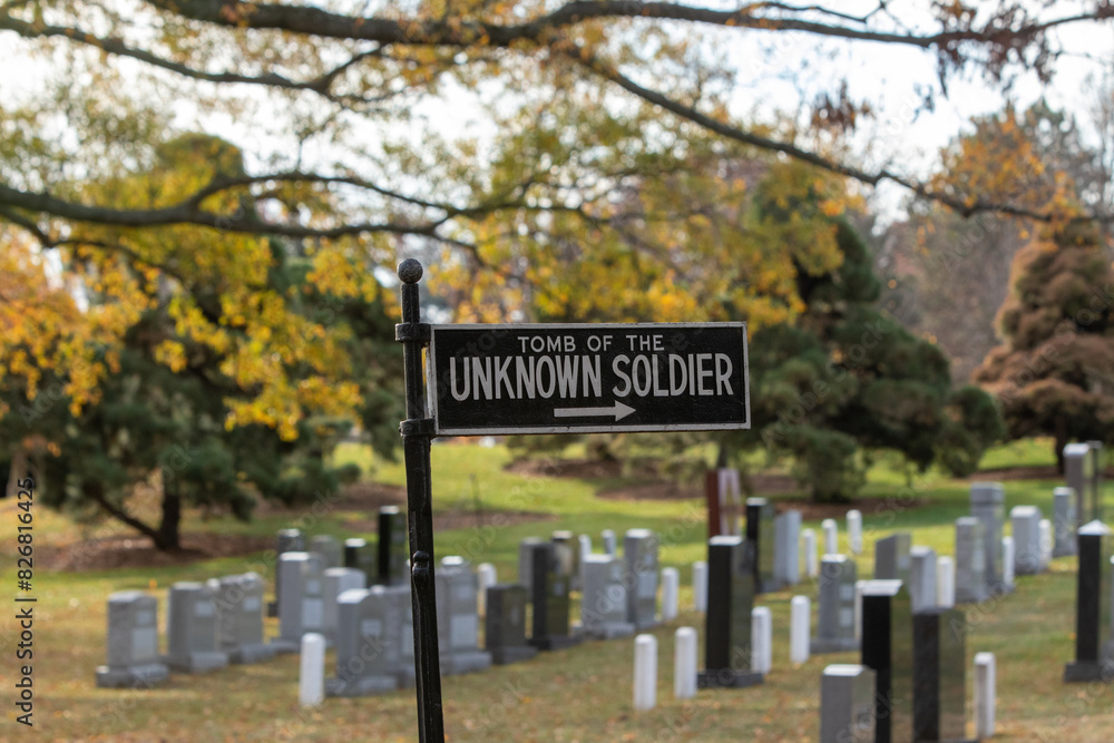 Obraz premium public footpath sign