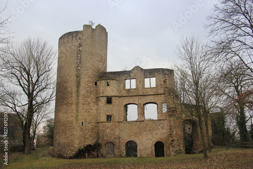 Burg Neuhaus in Igersheim