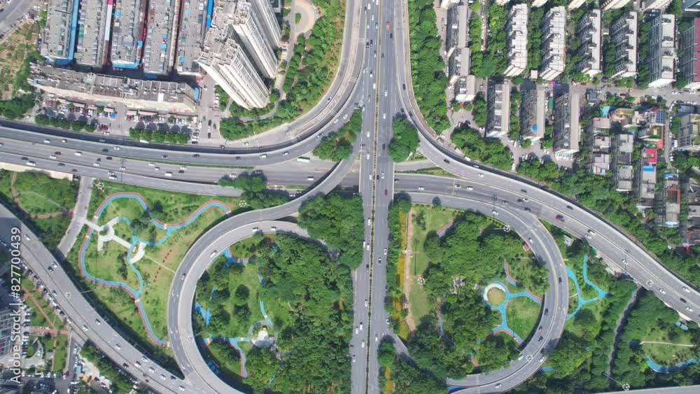 Traffic flow on the Sifangping overpass in Kaifu District, Changsha City, China Traffic flow on the Sifangping overpass in Kaifu District, Changsha City, China