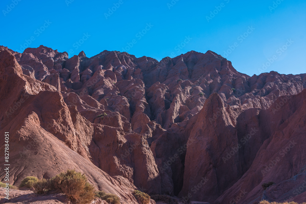 Fototapeta premium View of the beautiful Rainbow Valley (Valle del Arcoíris) at the Atacama Desert - Atacama, Chile