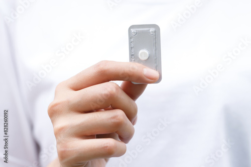 Wallpaper Mural Emergency contraception helps delay ovulation in women. Thus reducing the chance of pregnancy. Torontodigital.ca