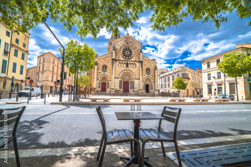 Fototapeta Naklejka Na Ścianę i Meble -  Saint Paul Church in Nimes street view, south of France