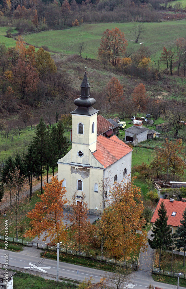 Φωτογραφία Parish church of St. Catherine of Alexandria in Komarevo, Croatia