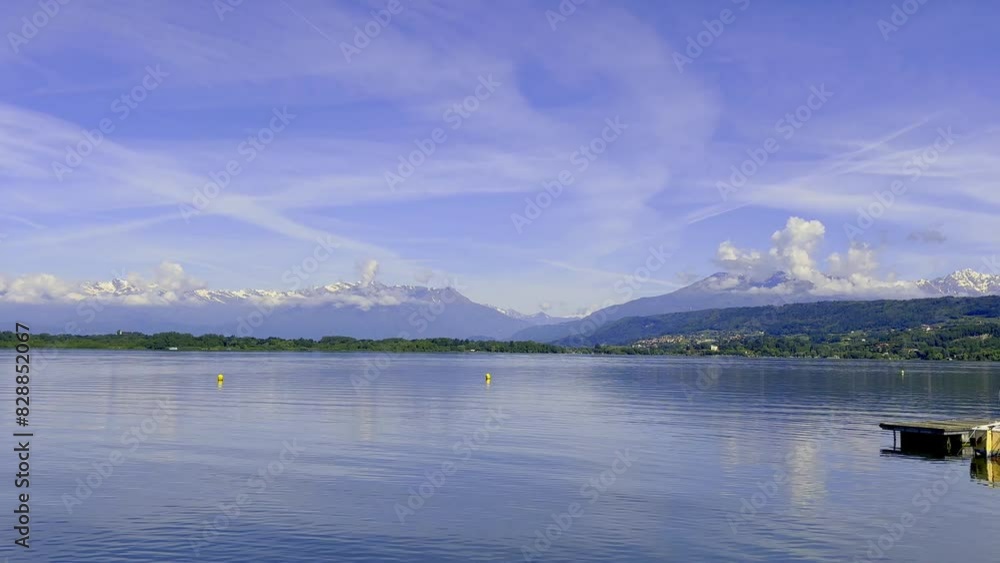 lago di viverone in italia, viverone lake in italy lago di viverone in italia, viverone lake in italy