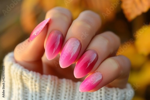 Pink ombre short oval nails manicure