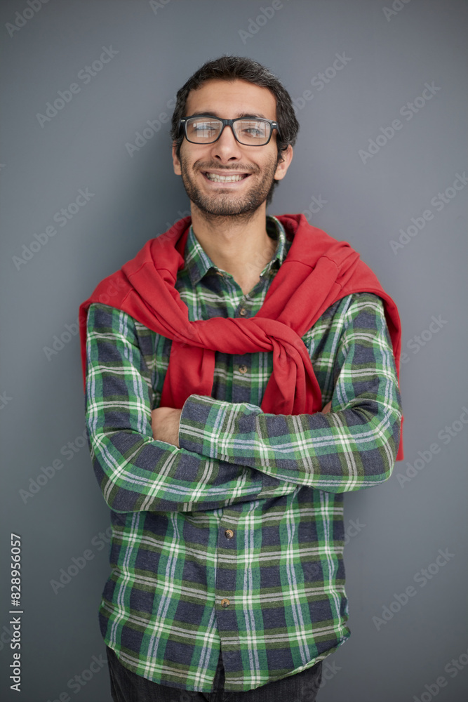 Fototapeta premium Confident middle aged caucasian man in casual clothes with crossed arms