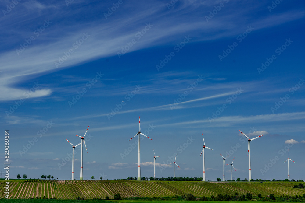 Windpark in Rheinhessen, Rheinland-Pfalz Windpark in Rheinhessen, Rheinland-Pfalz