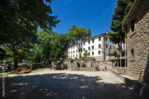 Fototapeta Naklejka Na Ścianę i Meble -  Sprring view of village of Metsovo, Epirus Region, Greece