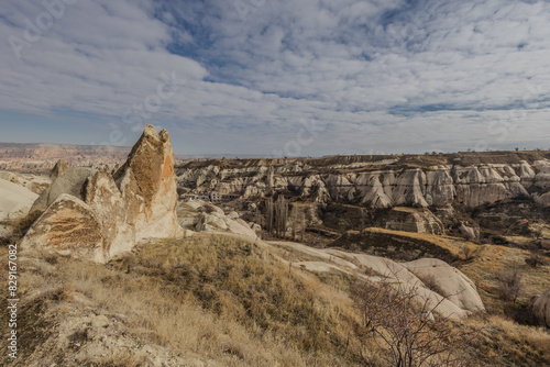 Obraz na płótnie landscape overlooking the rocks of the ancient city Cappadocia in Türkiye. w salonie