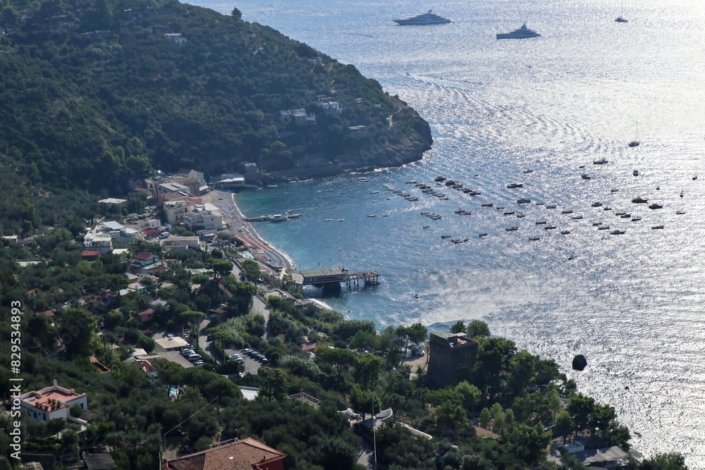 Nerano - Baia di Marina del Cantone dal sentiero per Ieranto