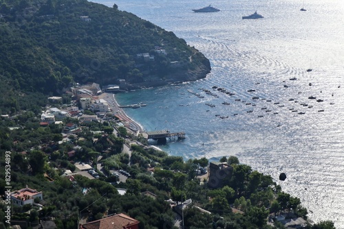 Obraz na płótnie Nerano - Baia di Marina del Cantone dal sentiero per Ieranto w salonie