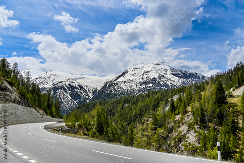 Zernez, Ofenpass, Passstrasse, Bergstrasse, Engadin, Pass, Nationalpark, Ova Spin, Val Müstair, Alpen, Frühling, Sommer, Graubünden, Schweiz photo