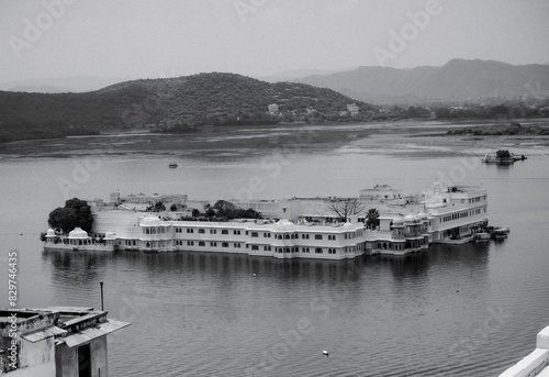 Udaipur lake palace black and white
