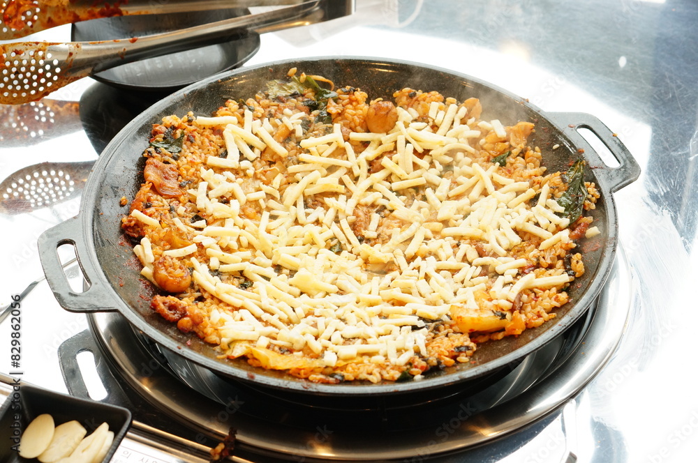 철판 볶음밥 누룽지