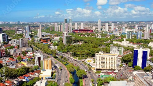 Avenida Agamenom Magalhães no bairro do derby na cidade do Recife no Estado de Pernambuco - Brasil - Visto de Cima com Drone 4k photo