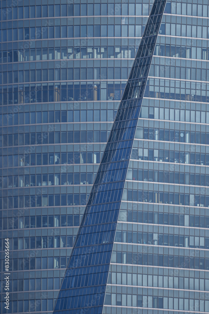 The reason why companies tend to cluster in skyscrapers is that the concentration of people and services in a small area allows for greater economic efficiency 2 The reason why companies tend to cluster in skyscrapers is that the concentration of people and services in a small area allows for greater economic efficiency 2