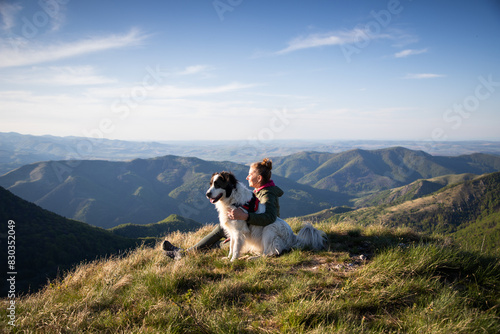 Obraz na płótnie enjoying amazing mountain view nature and adventure w salonie