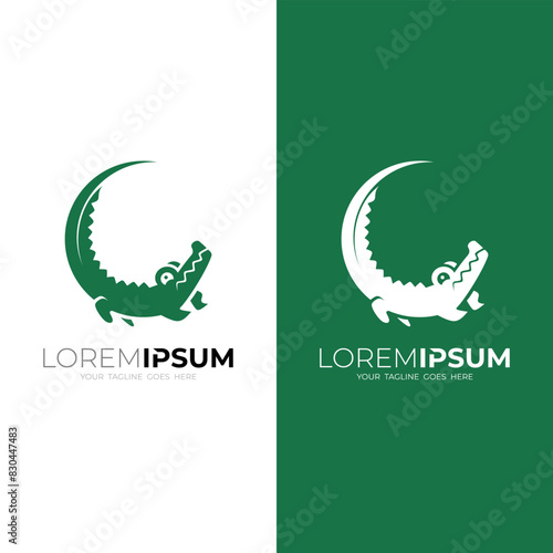 circular green crocodile icon, wild animal logo