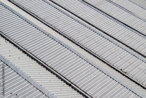 Bilde på lerret View of Common mild steel Galvalume roof construction, top view on the building