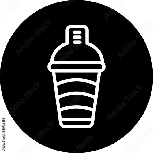 Vector Design Cocktail Shaker Icon Style