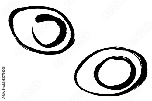 筆タッチのシンプルなゆで卵の断面の線画イラストセット